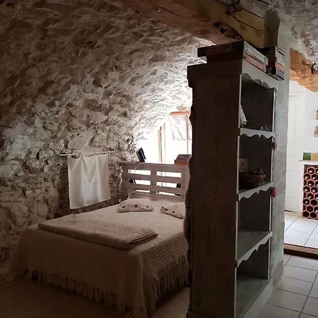 Grange Voutee Avec Jardin Tatil Evi *